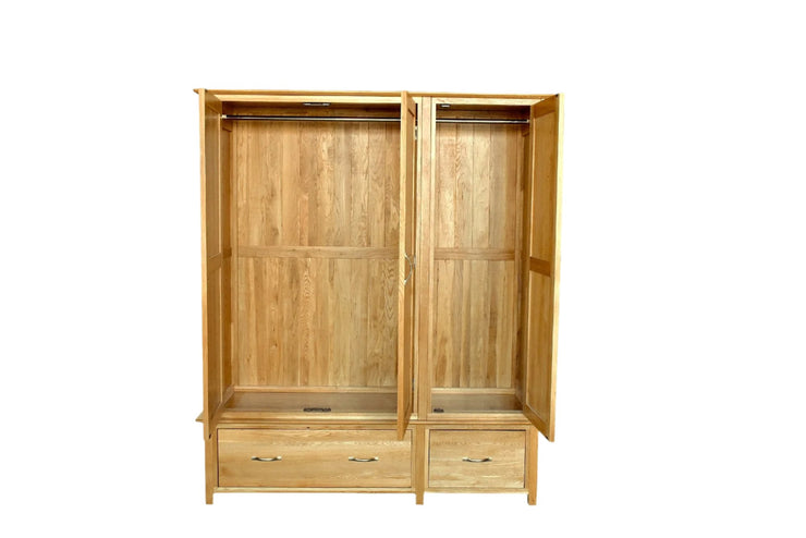 Newland Oak Triple Wardrobe with Drawers